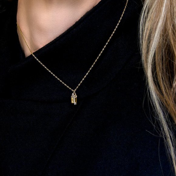 Real 10K Gold Padlock Necklace Tiny Dainty Lock & Key Charm Pendant Stamped 10K - Picture 1 of 5